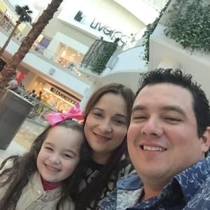 Meet your Posher, Ramiro